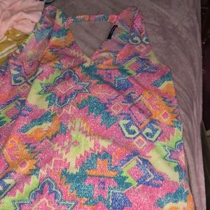 Brand new without tags keyhole back V-neck workout top C